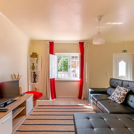 Casa Julio Henriques * Caldas Da Rainha